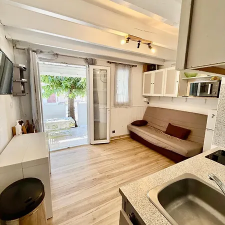 Apartment T2 500m De La *